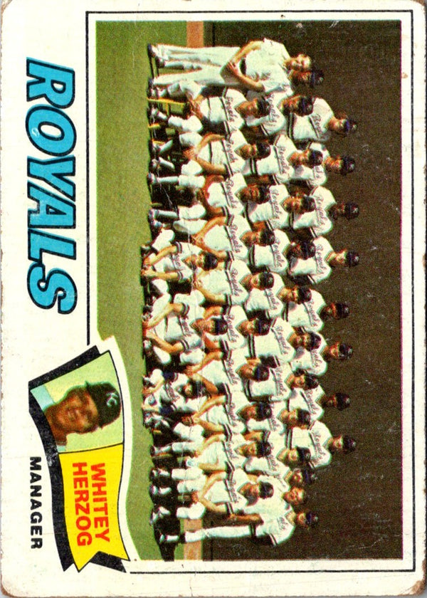 1977 Topps Kansas City Royals - Whitey Herzog #371