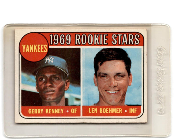1969 Topps Yankees Rookies - Gerry Kenney/Len Boehmer #519 Rookie EX