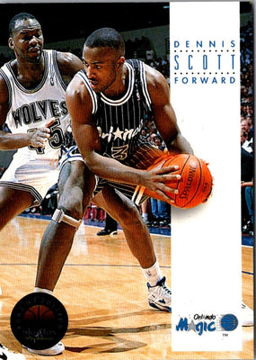 1993 SkyBox Dennis Scott #135