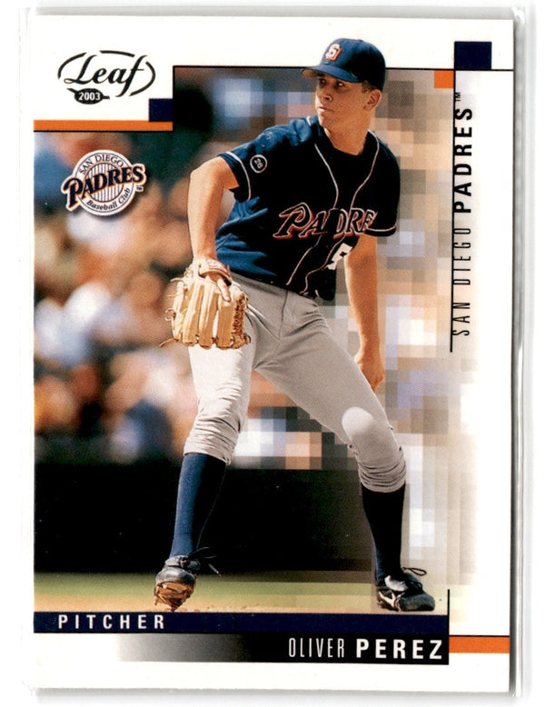 2003 Leaf Oliver Perez #230