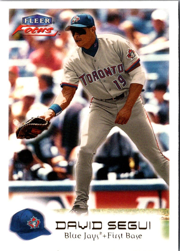 2000 Fleer Focus David Segui #210