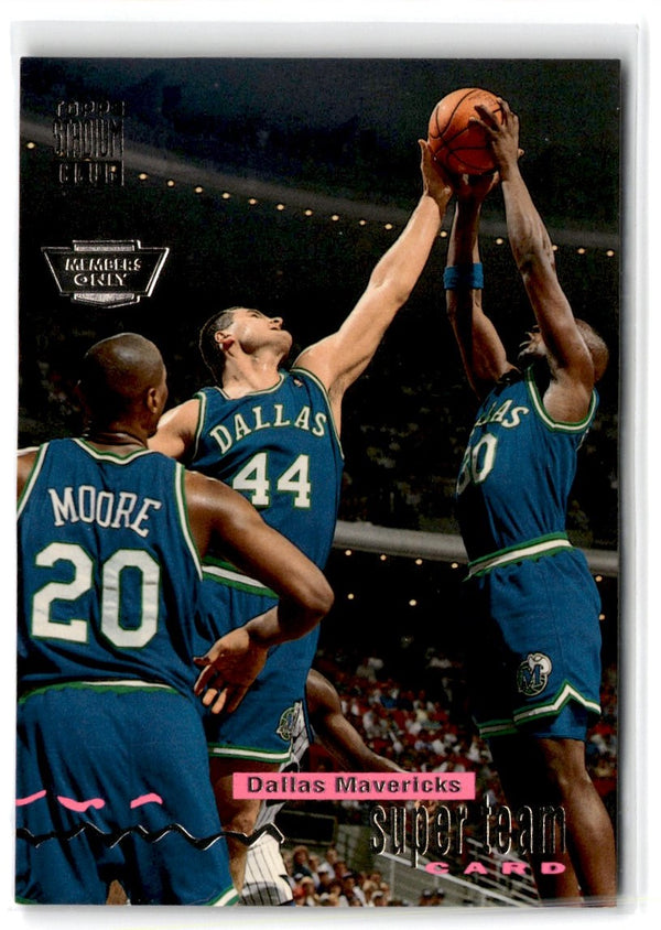 1993 Stadium Club Super Teams Members Only Dallas Mavericks #6