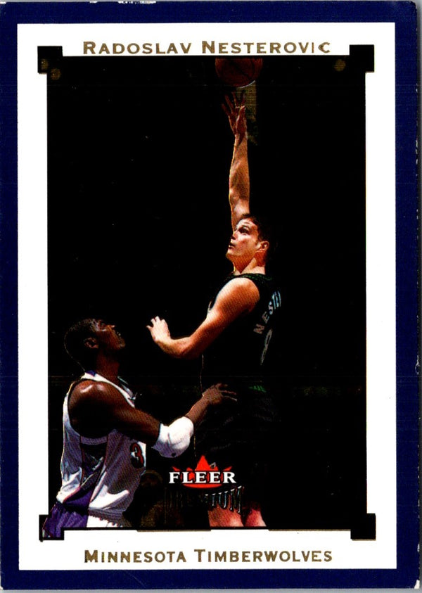 2002 Fleer Derek Fisher #57