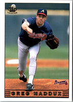 1999 Pacific Crown Collection Greg Maddux #28