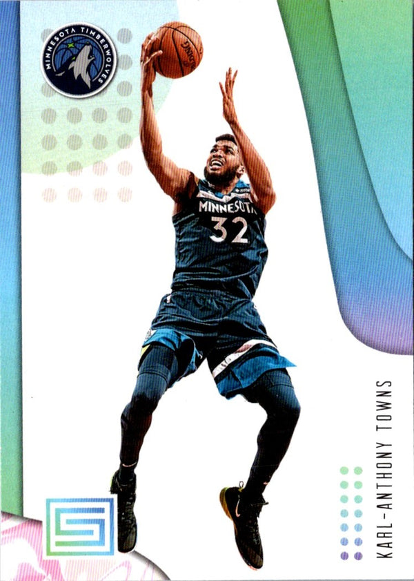 2018 Panini Status Karl-Anthony Towns #92