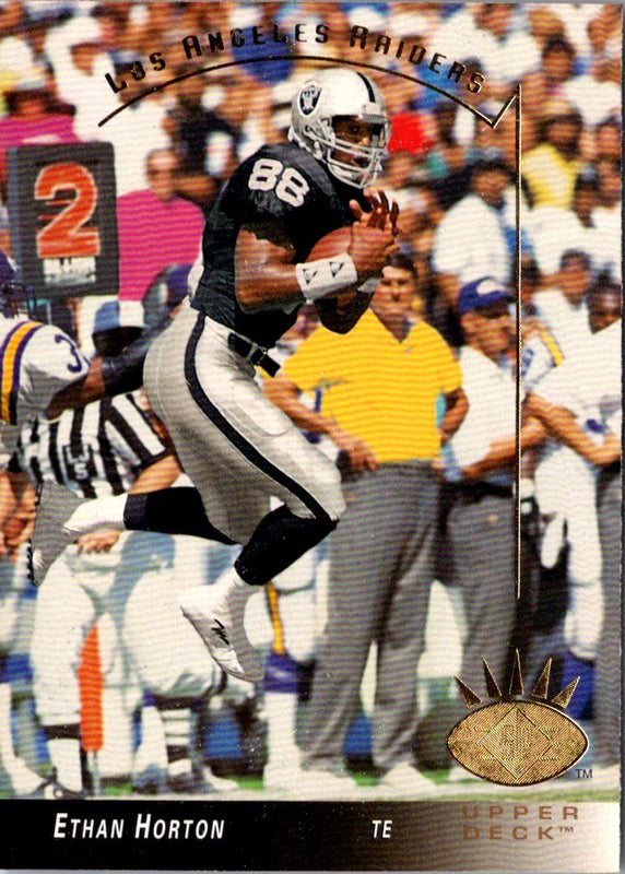 1993 SP Ethan Horton #130