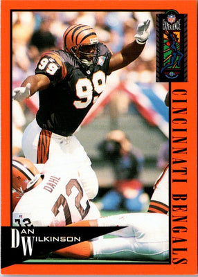 1995 Classic NFL Experience Dan Wilkinson #18
