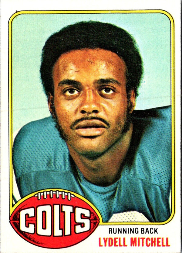 1976 Topps Lydell Mitchell #70 NR-MT