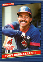 1986 Donruss Tony Bernazard #520