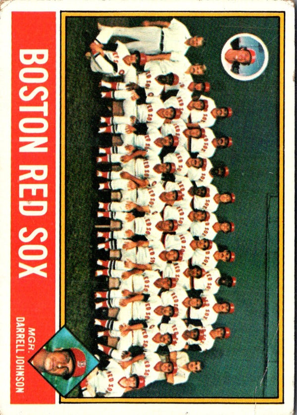 1976 Topps Boston Red Sox - Darrell Johnson #118