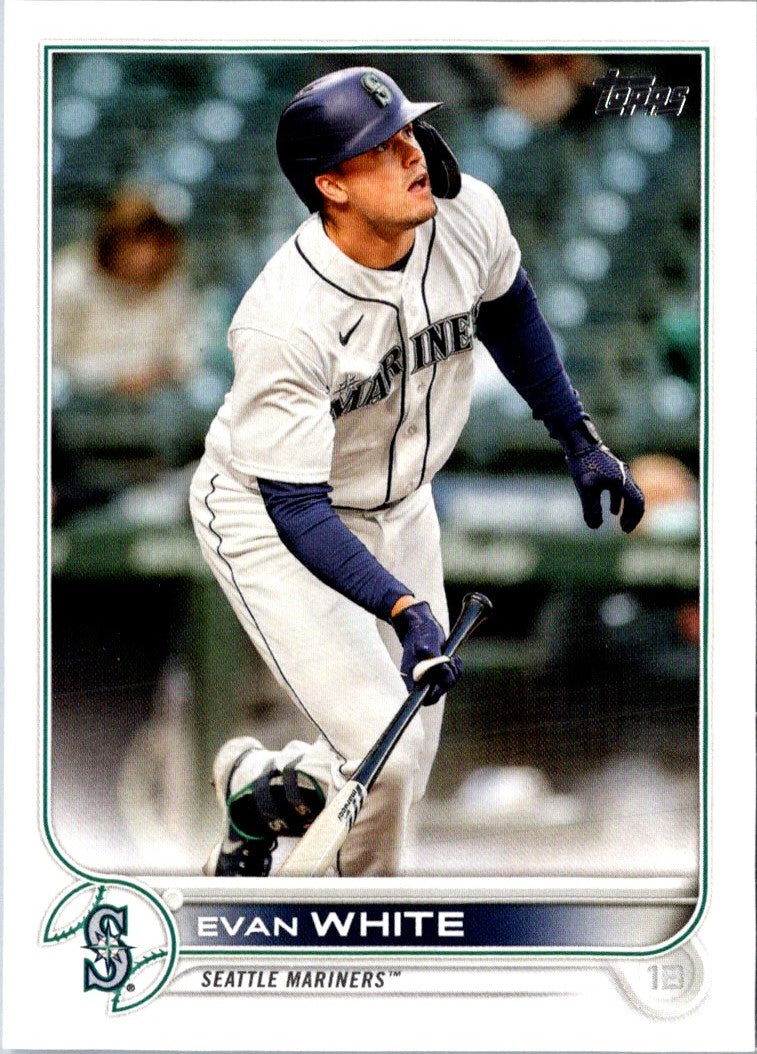 2022 Topps Evan White