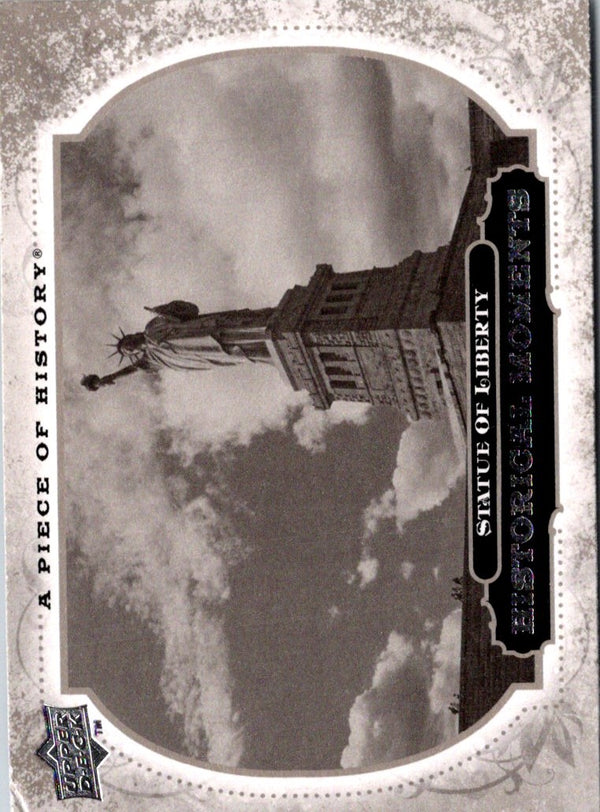 2008 Upper Deck A Piece of History Gold Statue of #157