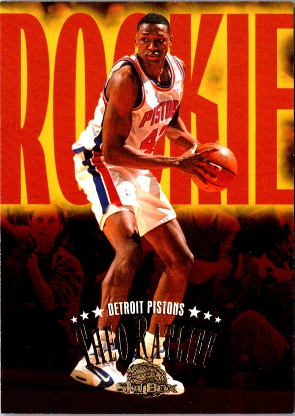 1995 SkyBox Premium Theo Ratliff #226 Rookie