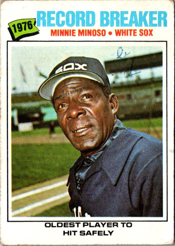 1977 Topps Minnie Minoso #232