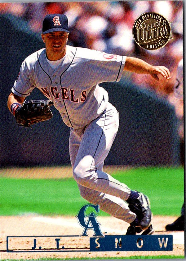 1995 Ultra Gold Medallion J.T. Snow #24