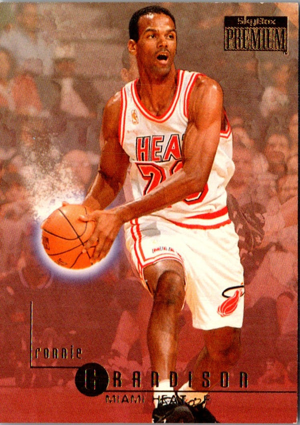 1996 SkyBox Premium Ronnie Grandison #166