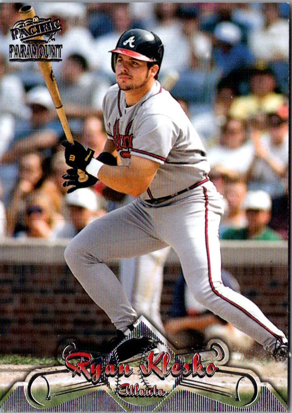 1998 Pacific Paramount Copper Ryan Klesko #131
