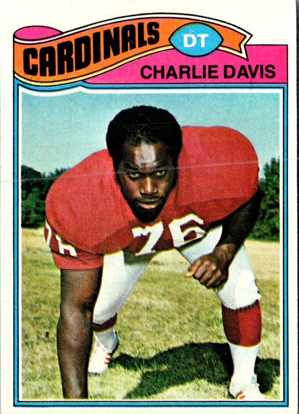 1977 Topps Charlie Davis #303 Rookie