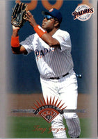 1997 Leaf Tony Gwynn #17