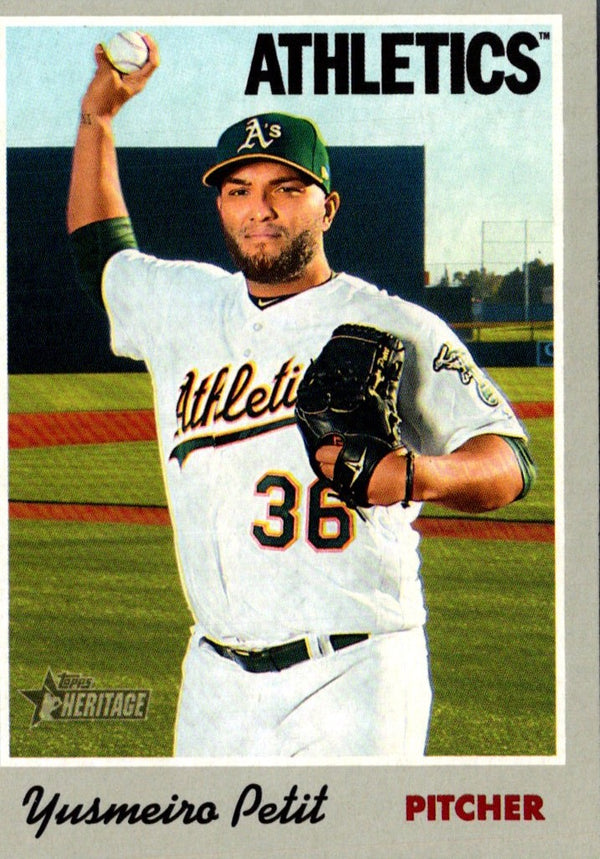 2019 Topps Heritage Yusmeiro Petit #41