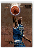 1996 SkyBox Premium Kevin Garnett #67
