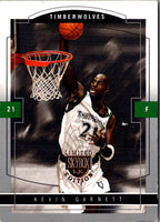 2003 SkyBox LE Kevin Garnett #54
