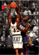 1999 SkyBox Robert Traylor