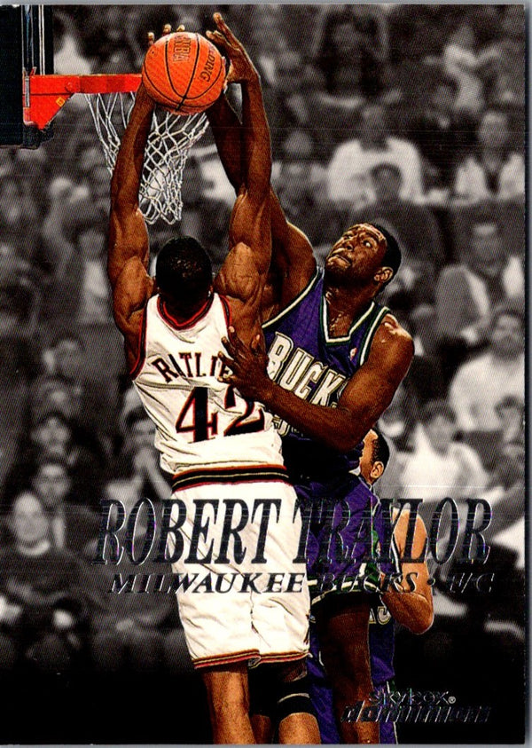 1999 SkyBox Robert Traylor #169