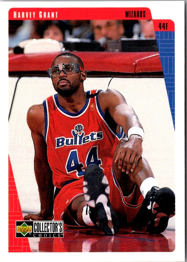 1997 Collector's Choice Harvey Grant #152