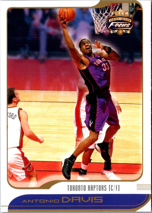 2001 Fleer Focus Antonio Davis #26