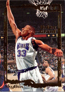 1995 SkyBox Premium Otis Thorpe