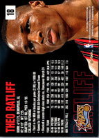 1999 SkyBox Dominion Theo Ratliff #18