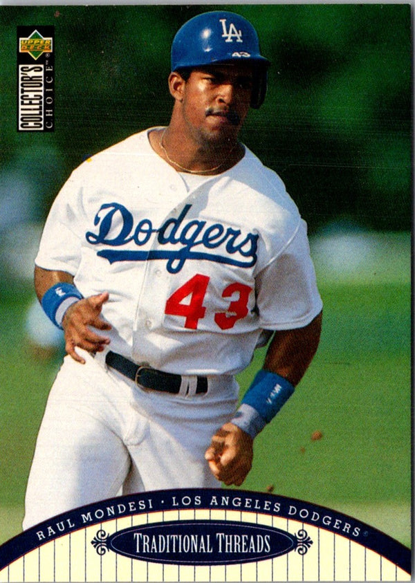 1996 Collector's Choice Raul Mondesi #102
