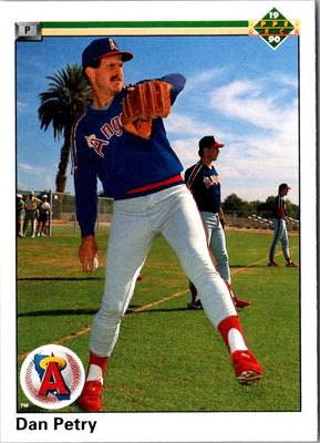 1990 Upper Deck Dan Petry #690
