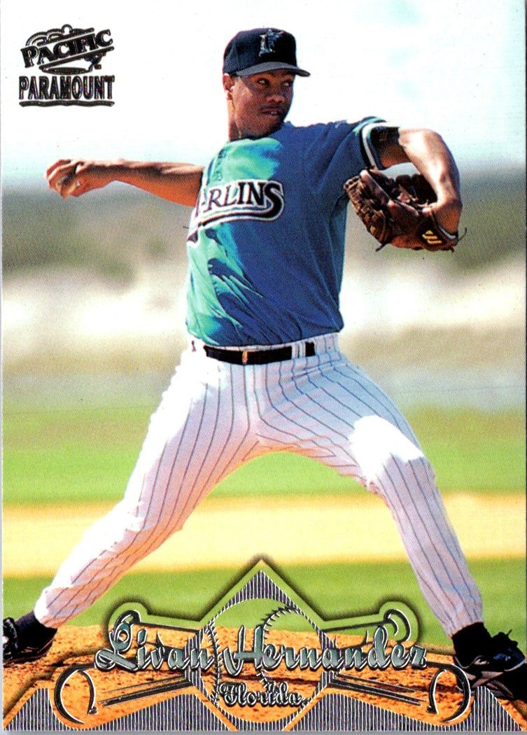 1998 Pacific Paramount Livan Hernandez