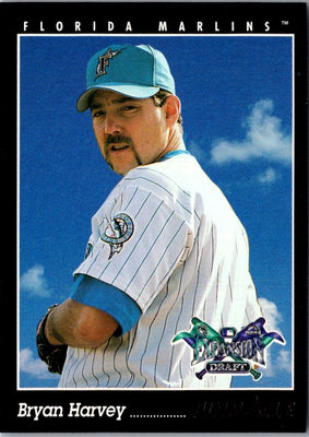 1993 Pinnacle Bryan Harvey #235