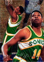 1995 Flair Sam Perkins #129