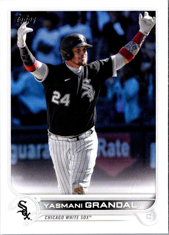 2022 Topps Blue Yasmani Grandal #284