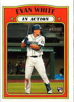 2021 Topps Heritage Red Evan White #134