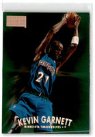 1997 SkyBox Premium Kevin Garnett #111