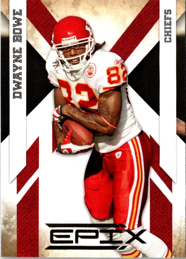 2010 Panini Absolute Memorabilia Dwayne Bowe #48