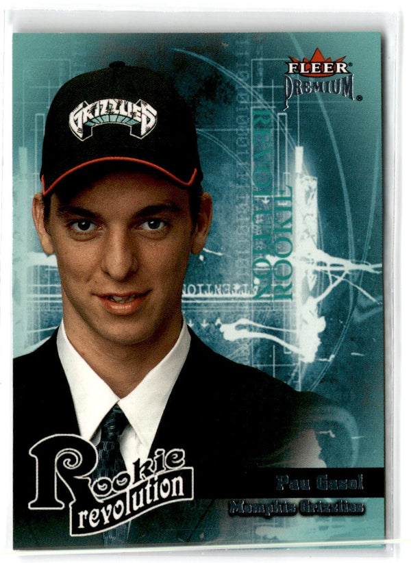 2001 Fleer Premium Rookie Revolution Pau Gasol #4 RR