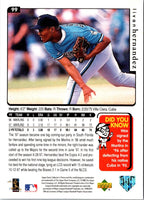 1998 Pacific Invincible Livan Hernandez #99