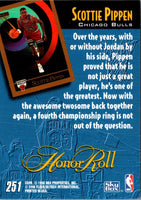 1995 SkyBox Premium Scottie Pippen #251
