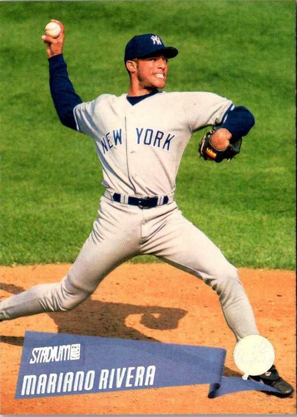 2000 Stadium Club Mariano Rivera #87