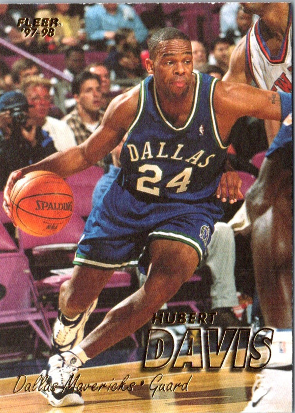 1997 Fleer Traditions Hubert Davis #303