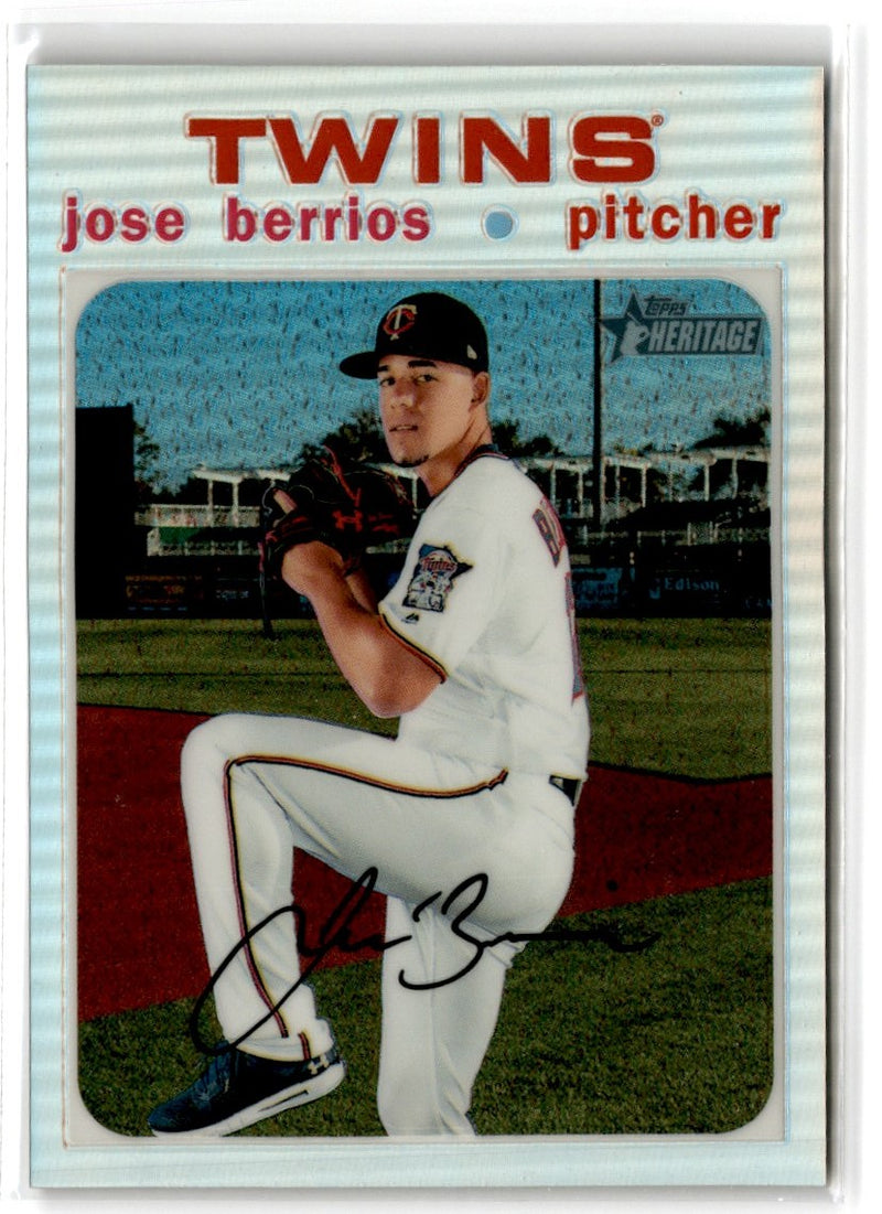 2020 Topps Heritage Refractor Jose Berrios