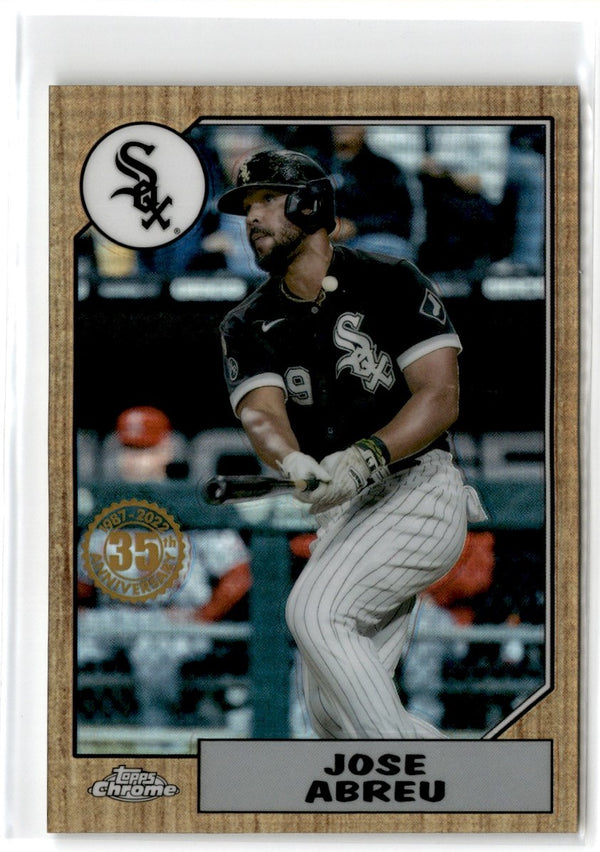 2022 Topps Chrome Jose Abreu #28