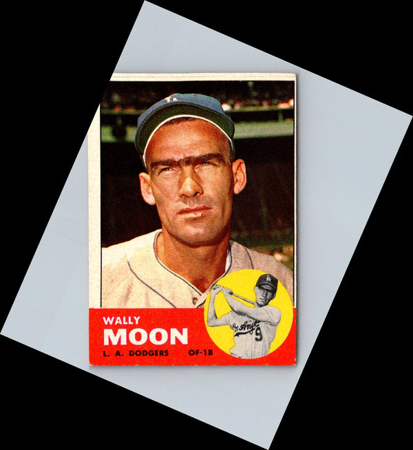 1963 Topps Wally Moon #279