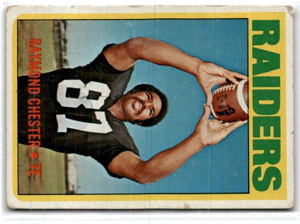 1972 Topps Raymond Chester #143 Rookie